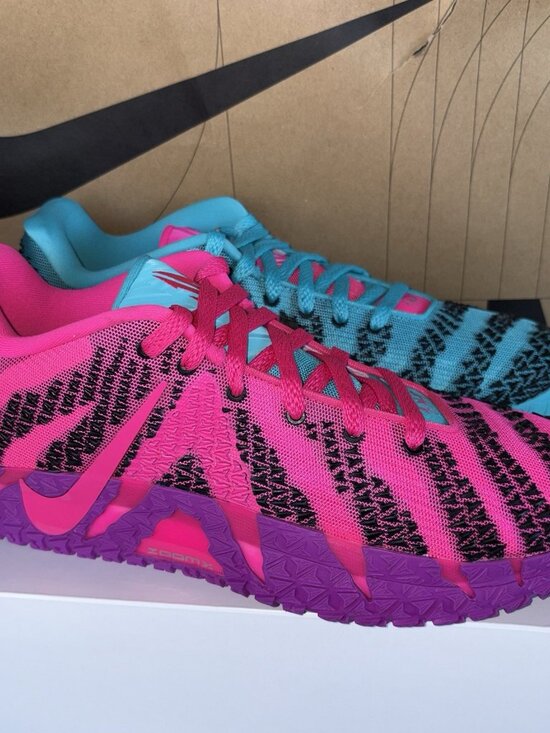 NEW Nike Ja 3 ID Nike By You Mismatch Blue Pink IO7565-900 Men’s Size 12 main image 8